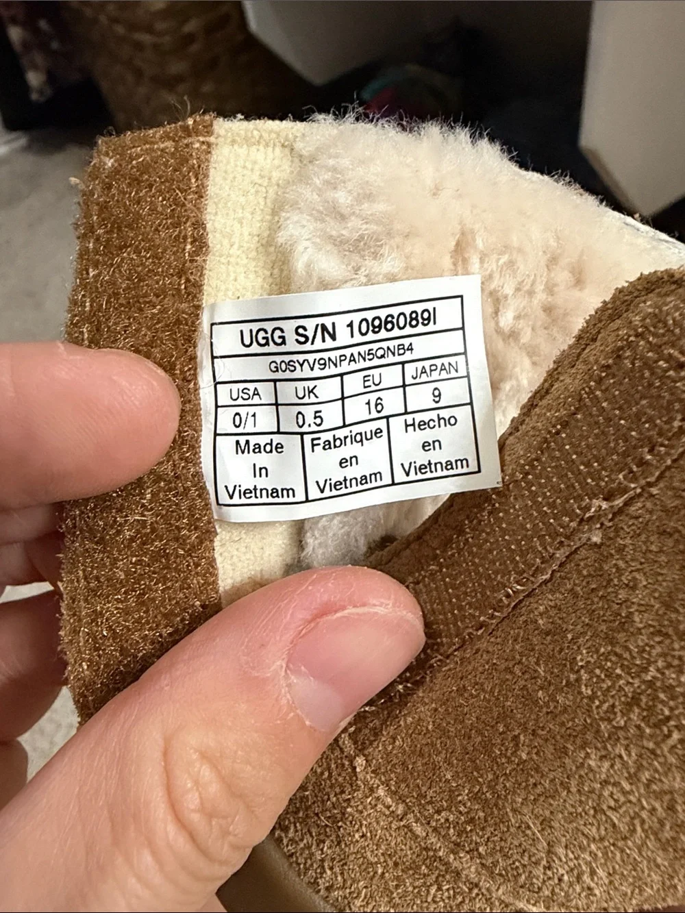 UGG baby Chestnut/Tan Shearling-Lined Suede Boot